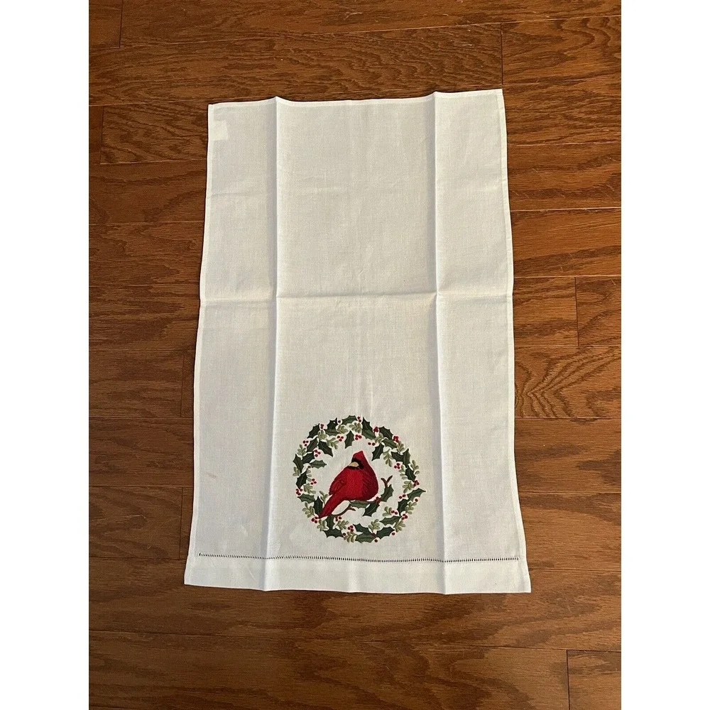 Embroidered Christmas‎ Holiday Tea Towel Cardinal Wreath Cotton NEW